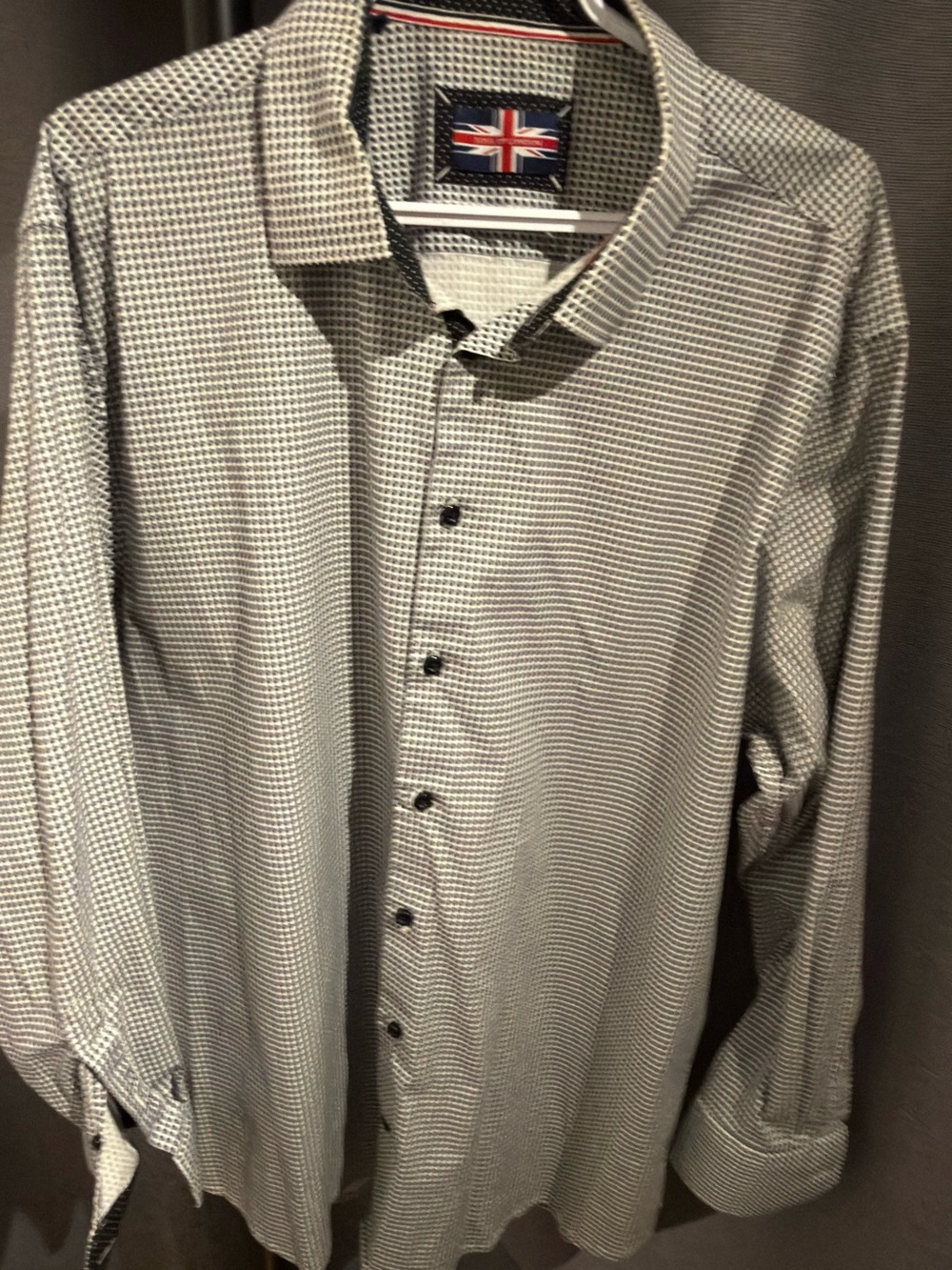 Men's Long-Sleeve Dress Shirt in Light Gray Micro-Check by Benetti